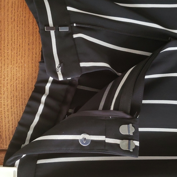Vince Camuto black striped slacks 10 - Picture 3 of 4